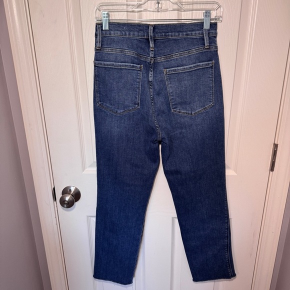 FRAME Le Sylvie Crop in Crosslane Wash - Picture 8 of 16